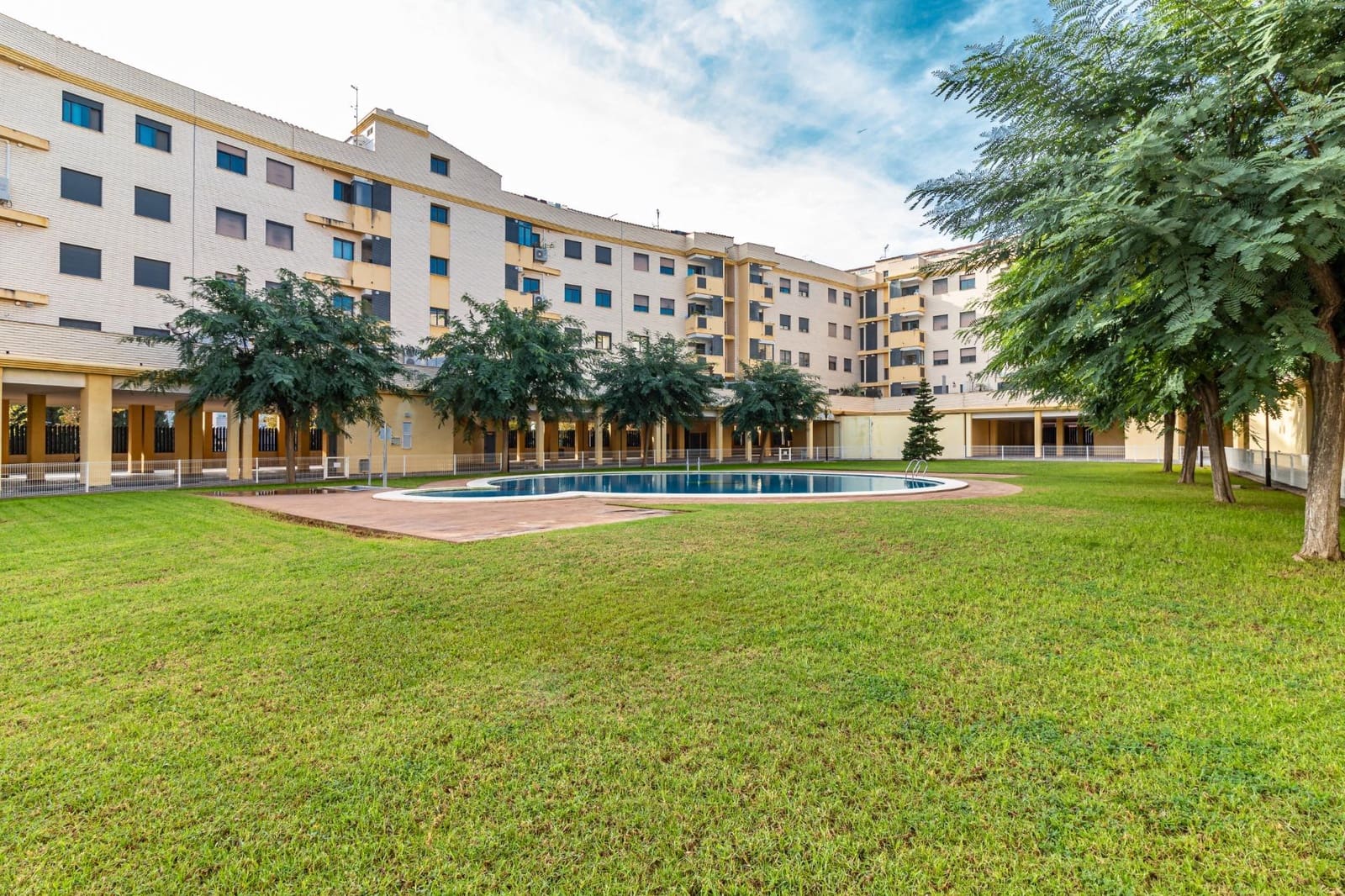 3 camera da letto Appartamento da affittare in Castello de la Plana con piscina - 1.200 € (Rif: 9415884)