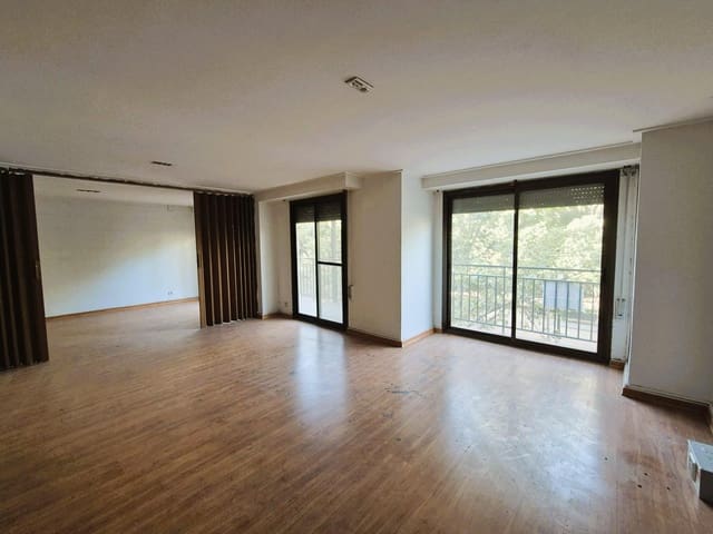 4 makuuhuone Asunto myytävänä paikassa Centro, Castelló de la Plana - 174 500 € (Ref: 9427148)