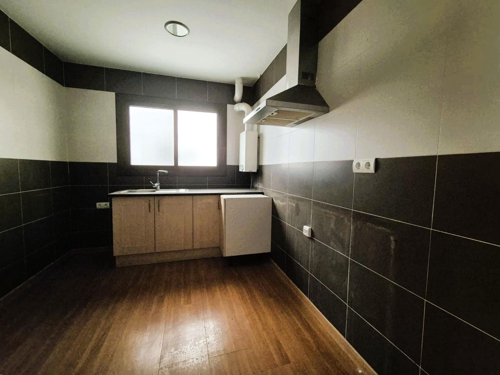 4 sovrum Lägenhet till salu i Castello de la Plana - 174 500 € (Ref: 9427148)