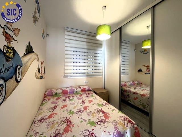 2 bedroom Apartment for sale in Oropesa  with pool - € 120,000 (Ref: 9437706)