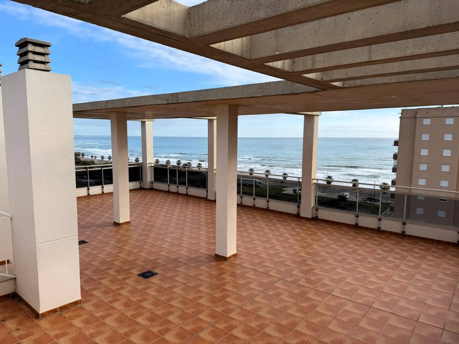 2 slaapkamer Appartement te koop in Oropesa  met zwembad - € 155.000 (Ref: 9449102)