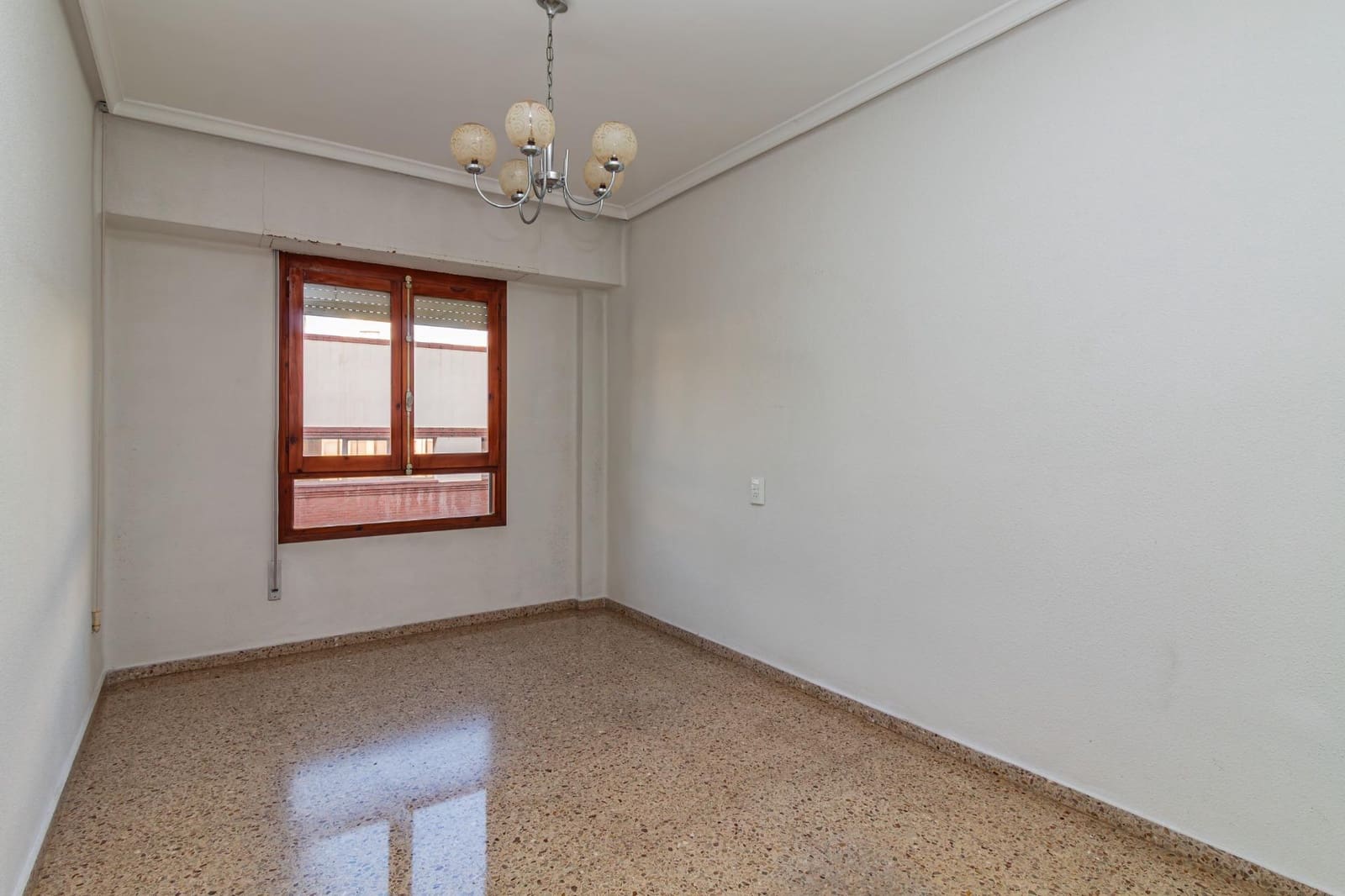 4 soverom Leilighet til salgs i Castello de la Plana med garasje - € 186 000 (Ref: 9456201)