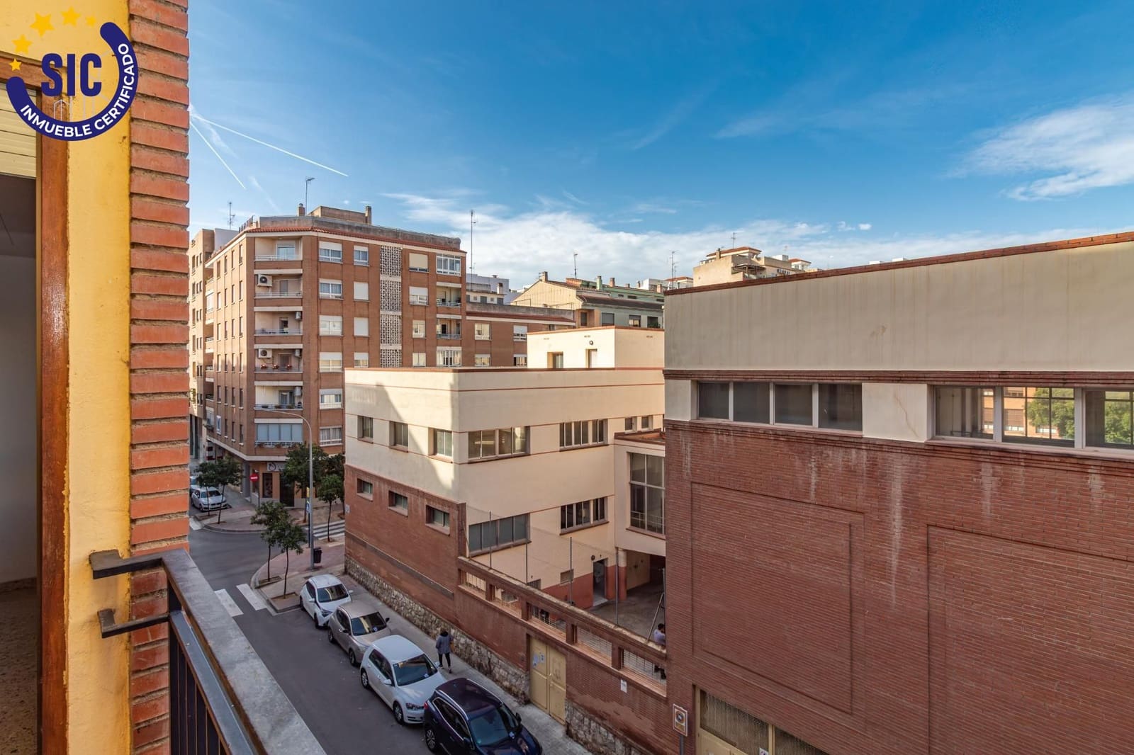 4 Zimmer Wohnung zu verkaufen in Castello de la Plana mit Garage - 186.000 € (Ref: 9456201)