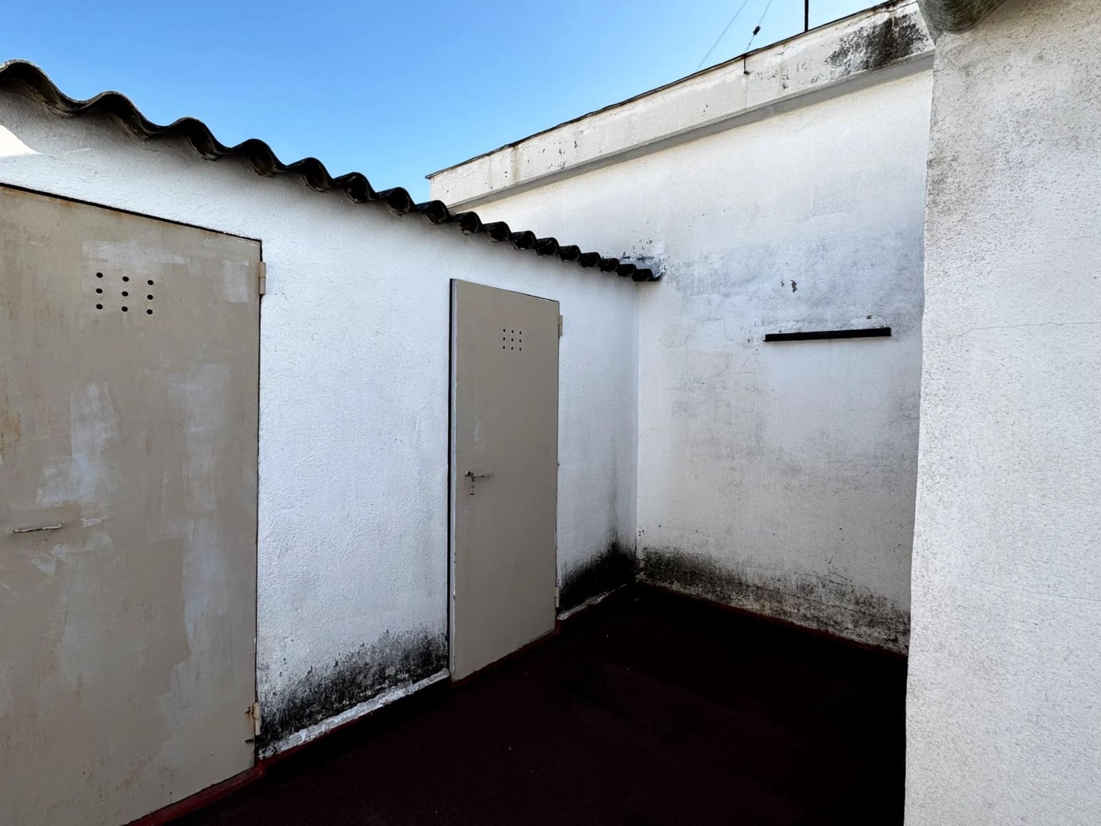 4 bedroom Flat for sale in Castello de la Plana with garage - € 186,000 (Ref: 9456201)