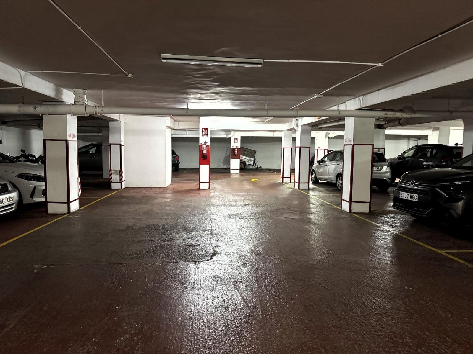 4 bedroom Flat for sale in Castello de la Plana with garage - € 179,000 (Ref: 9456201)