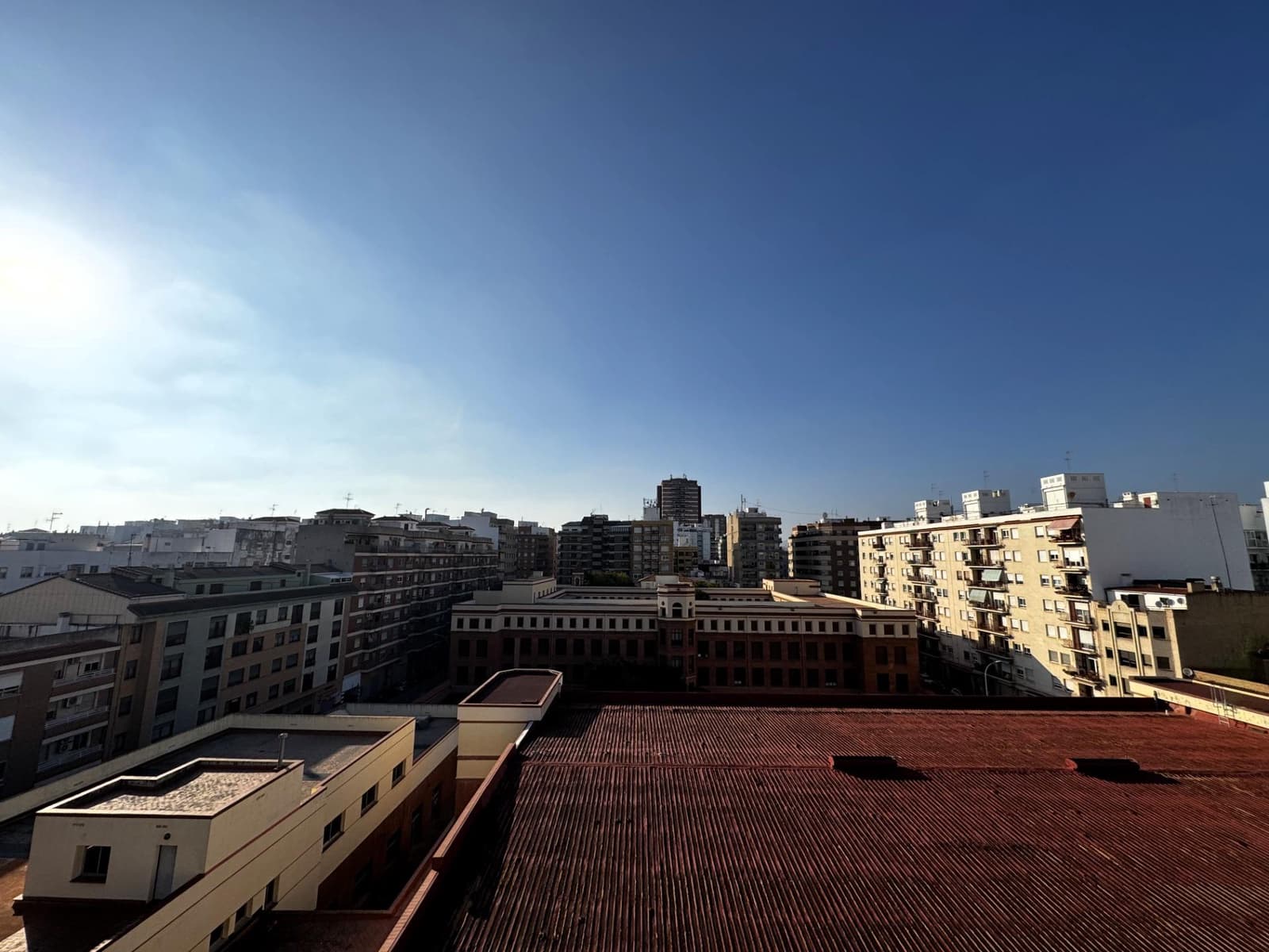4 bedroom Flat for sale in Castello de la Plana with garage - € 179,000 (Ref: 9456201)