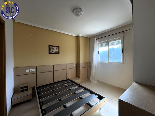 2 bedroom Apartment for sale in Oropesa  with pool - € 140,000 (Ref: 9465613)