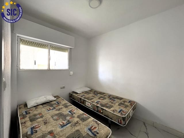 2 bedroom Apartment for sale in Oropesa  - € 120,000 (Ref: 9470367)