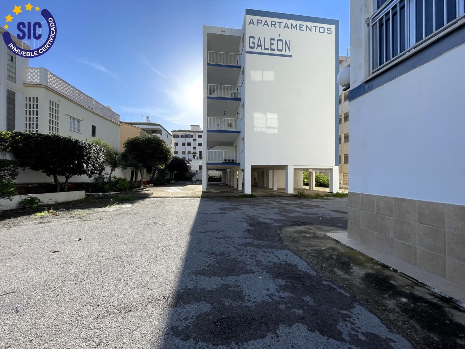 2 bedroom Apartment for sale in Oropesa  - € 120,000 (Ref: 9470367)