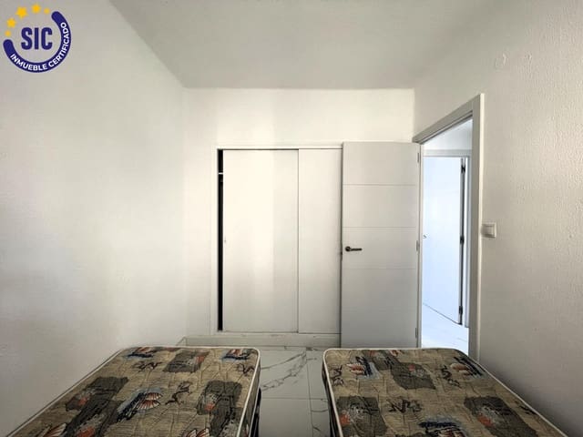 2 quarto Apartamento para venda em Oropesa  - 120 000 € (Ref: 9470367)