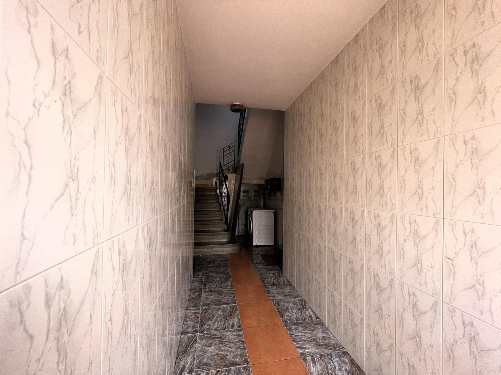 2 slaapkamer Flat te koop in Castello de la Plana - € 86.000 (Ref: 9494570)