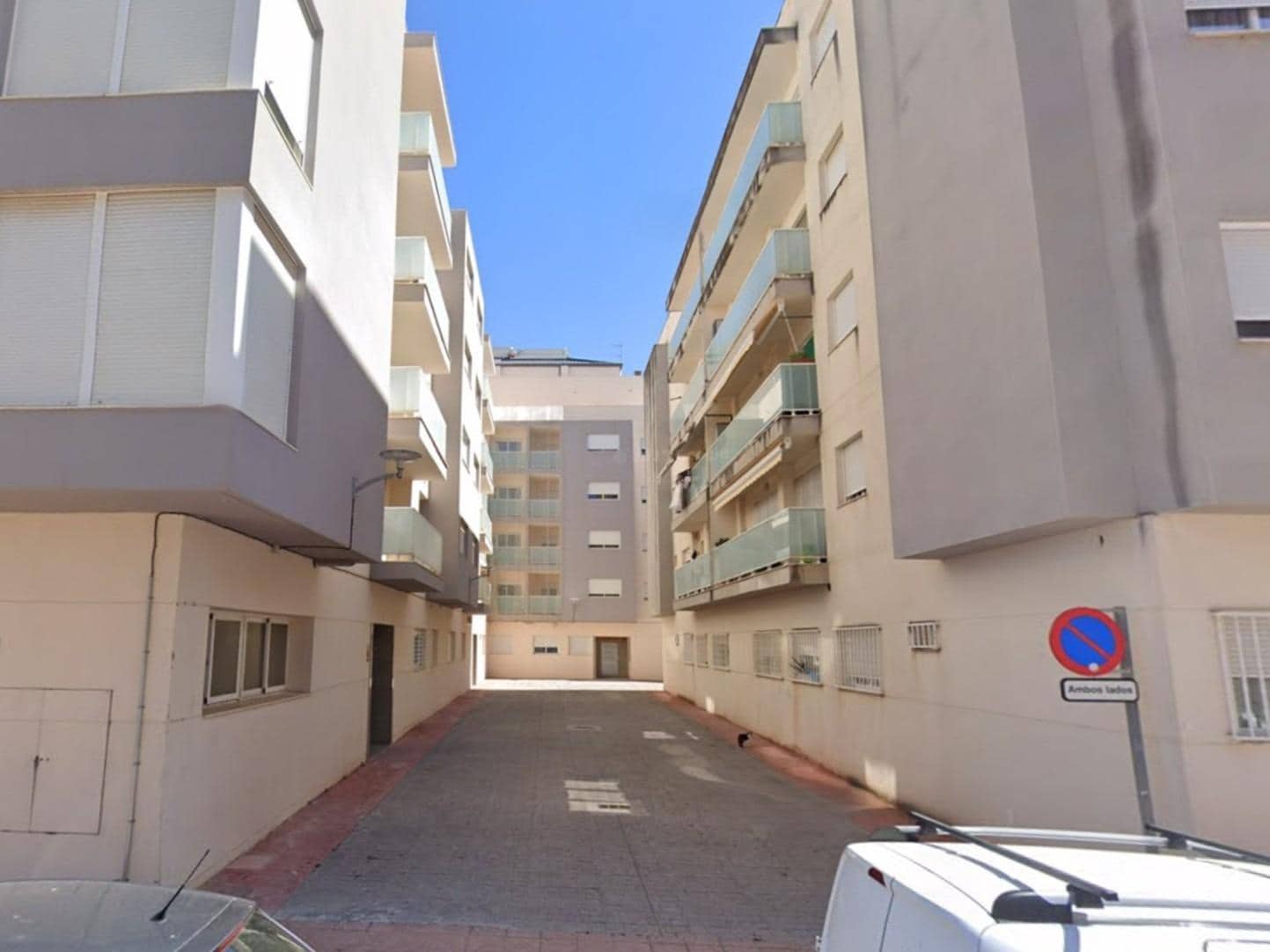 3 bedroom Flat for sale in Vinaros - € 157,000 (Ref: 9497158)