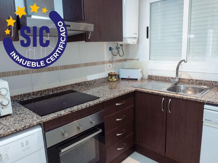 2 bedroom Apartment for sale in Oropesa  with pool - € 180,000 (Ref: 9497159)