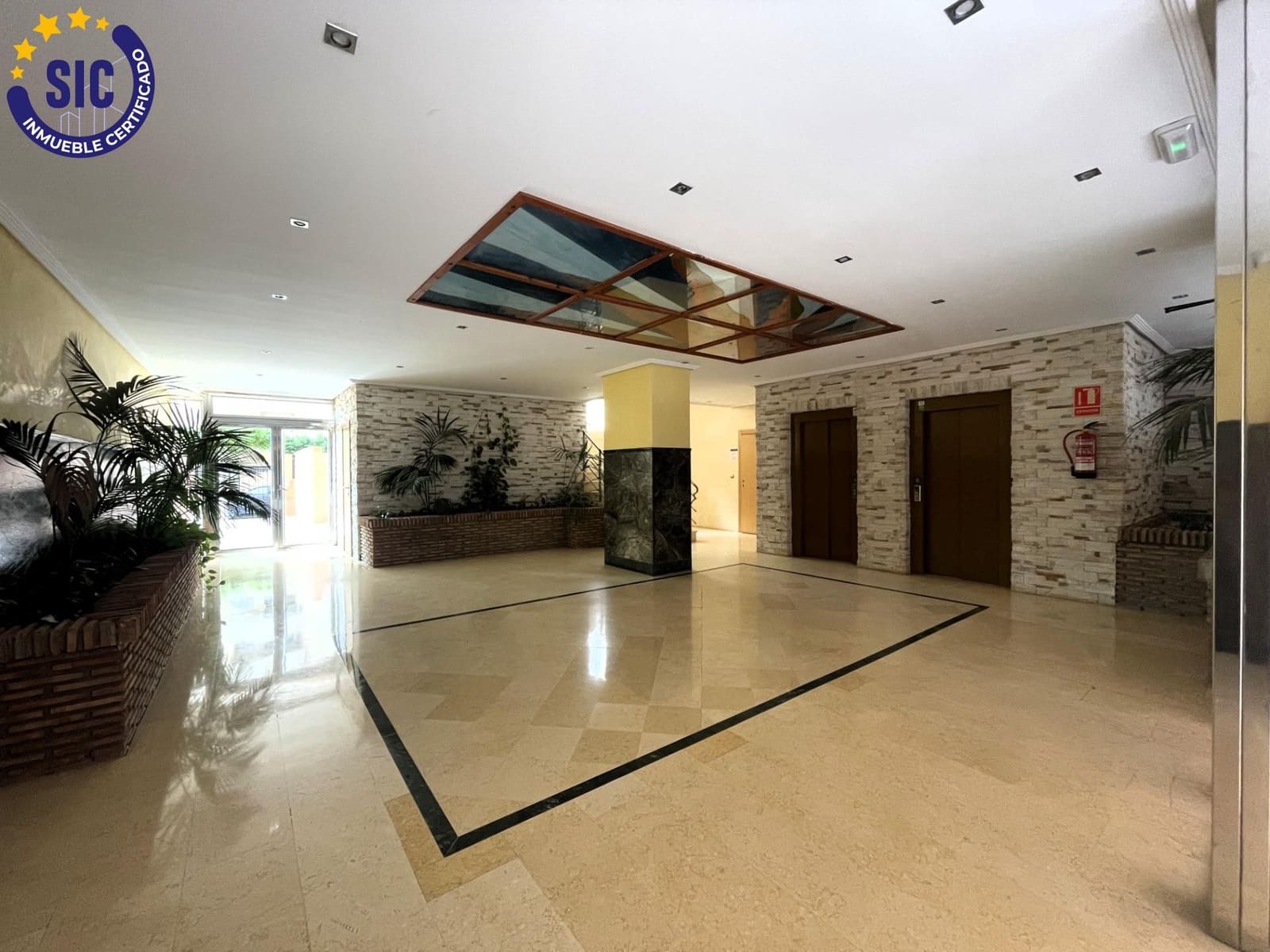 2 bedroom Apartment for sale in Oropesa  with pool - € 180,000 (Ref: 9497159)