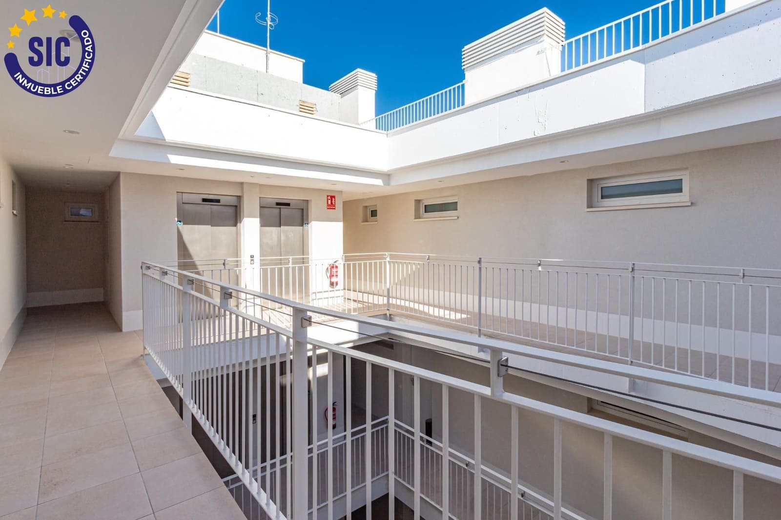 3 soveværelse Penthouse til salg i Peniscola med swimmingpool - € 380.000 (Ref: 9502236)