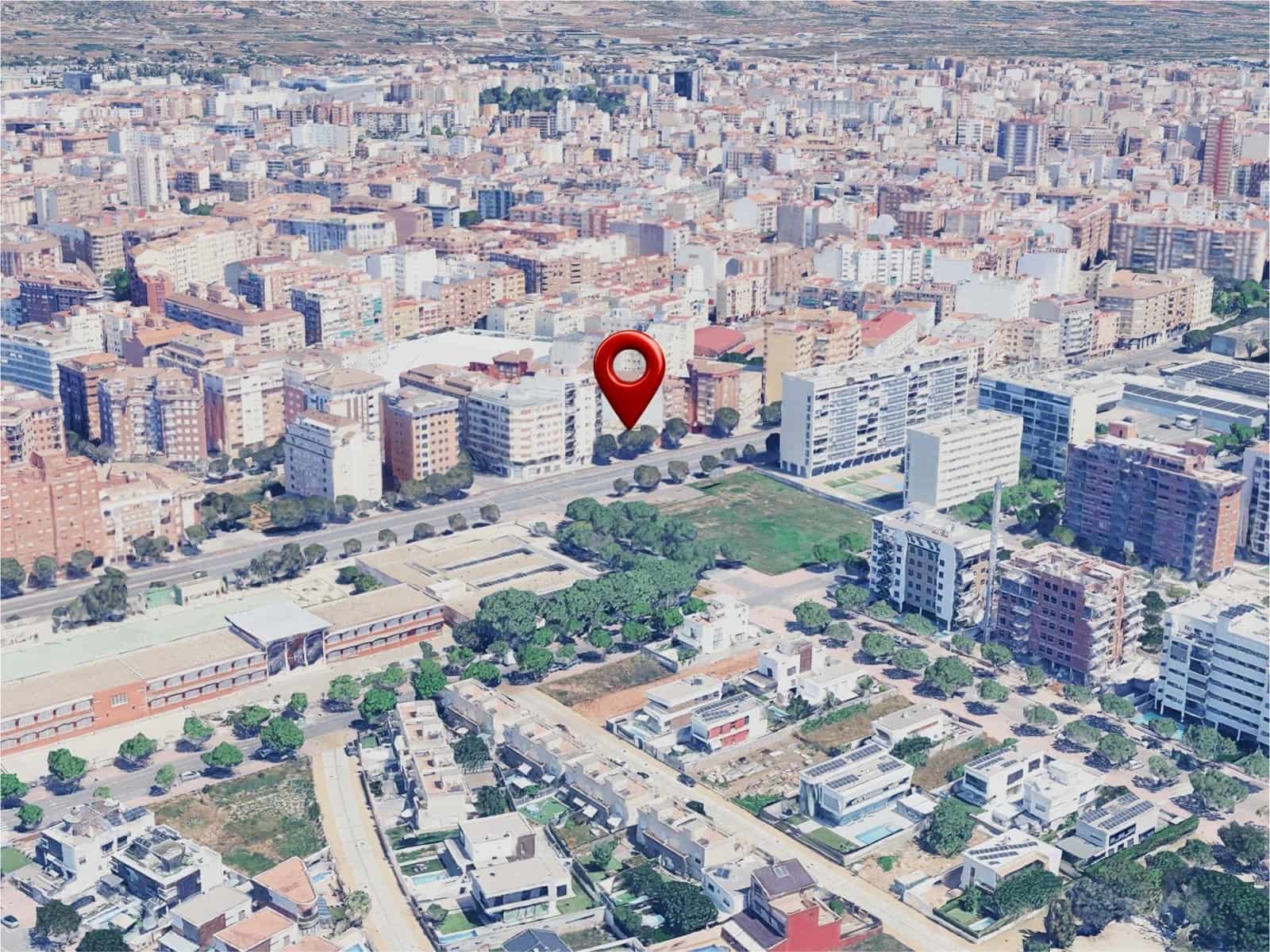 3 bedroom Flat for sale in Castello de la Plana with pool garage - € 242,000 (Ref: 9543549)