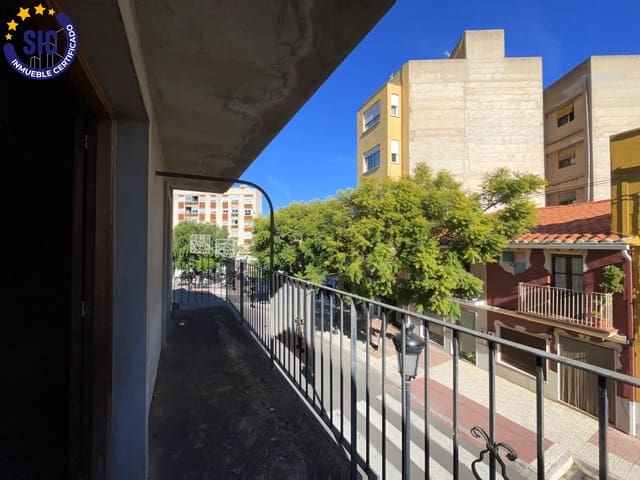 Hus til salgs i Oropesa  - € 225 000 (Ref: 9548145)