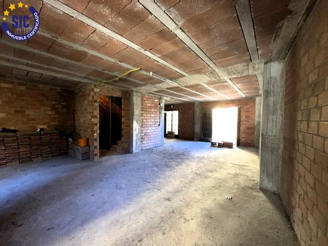 Hus til salgs i Oropesa  - € 225 000 (Ref: 9548145)