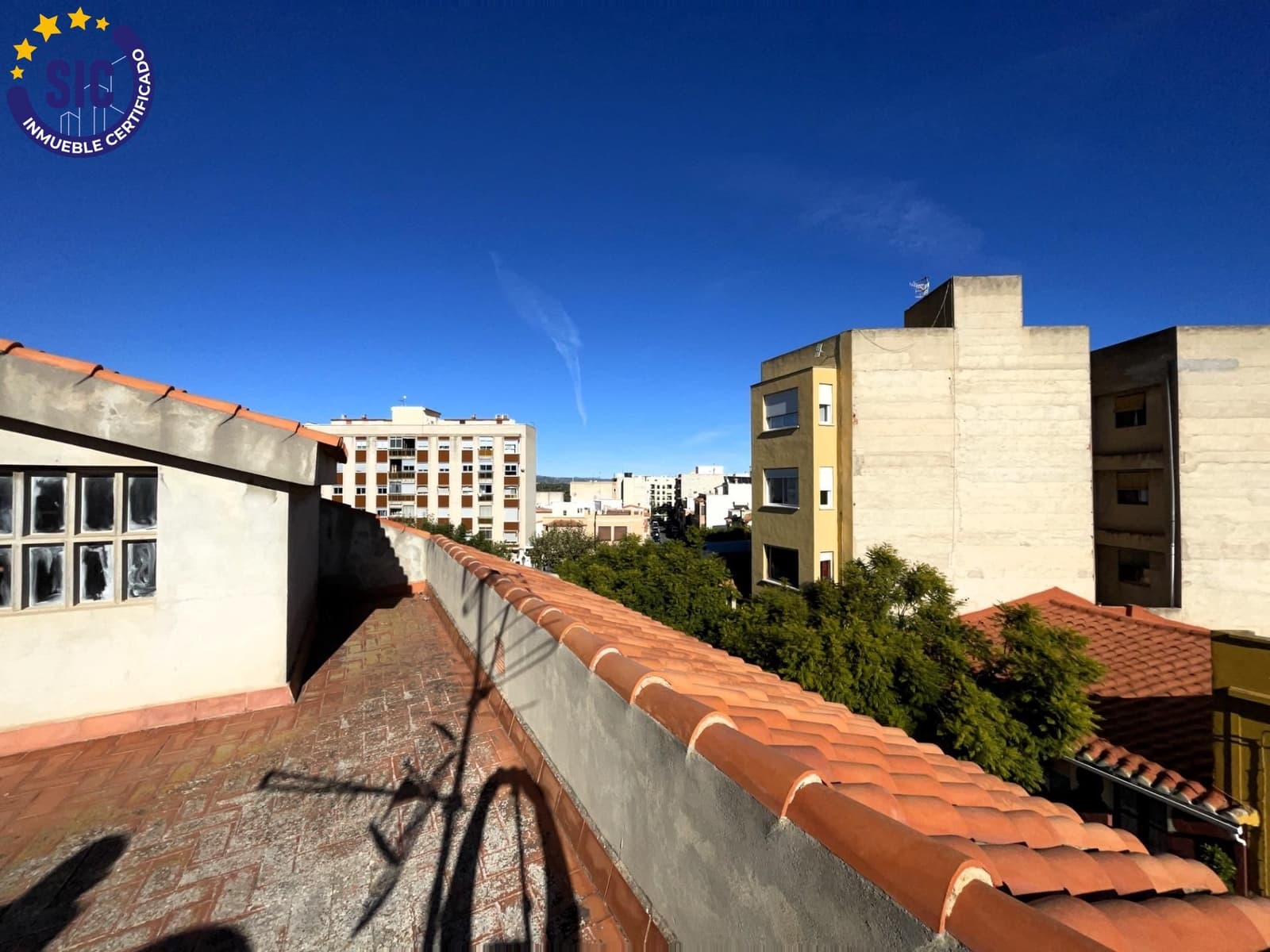 Byhus til salg i Oropesa  - € 190.000 (Ref: 9548145)