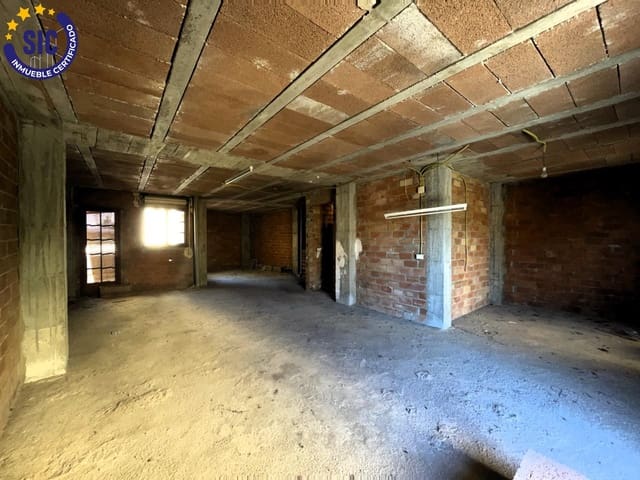 Dom na sprzedaż w Oropesa  - 200 000 € (Ref: 9548145)