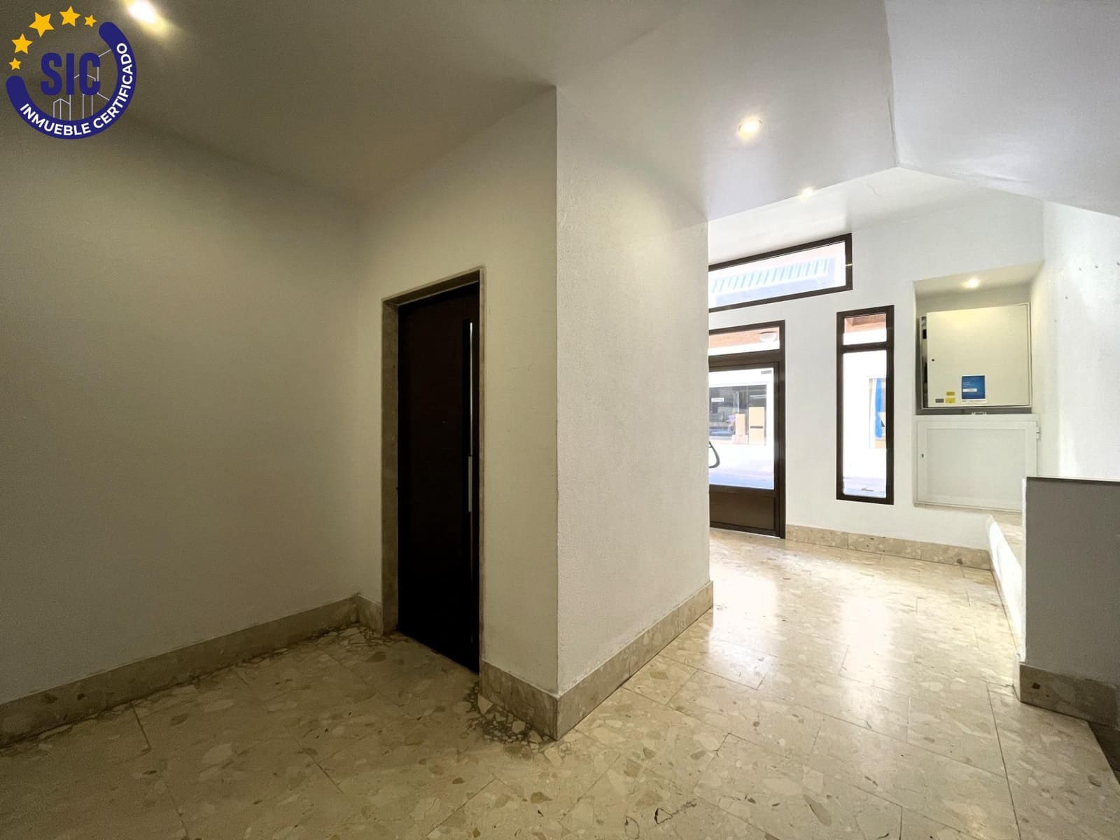 2 bedroom Apartment for sale in Oropesa  - € 98,000 (Ref: 9565202)