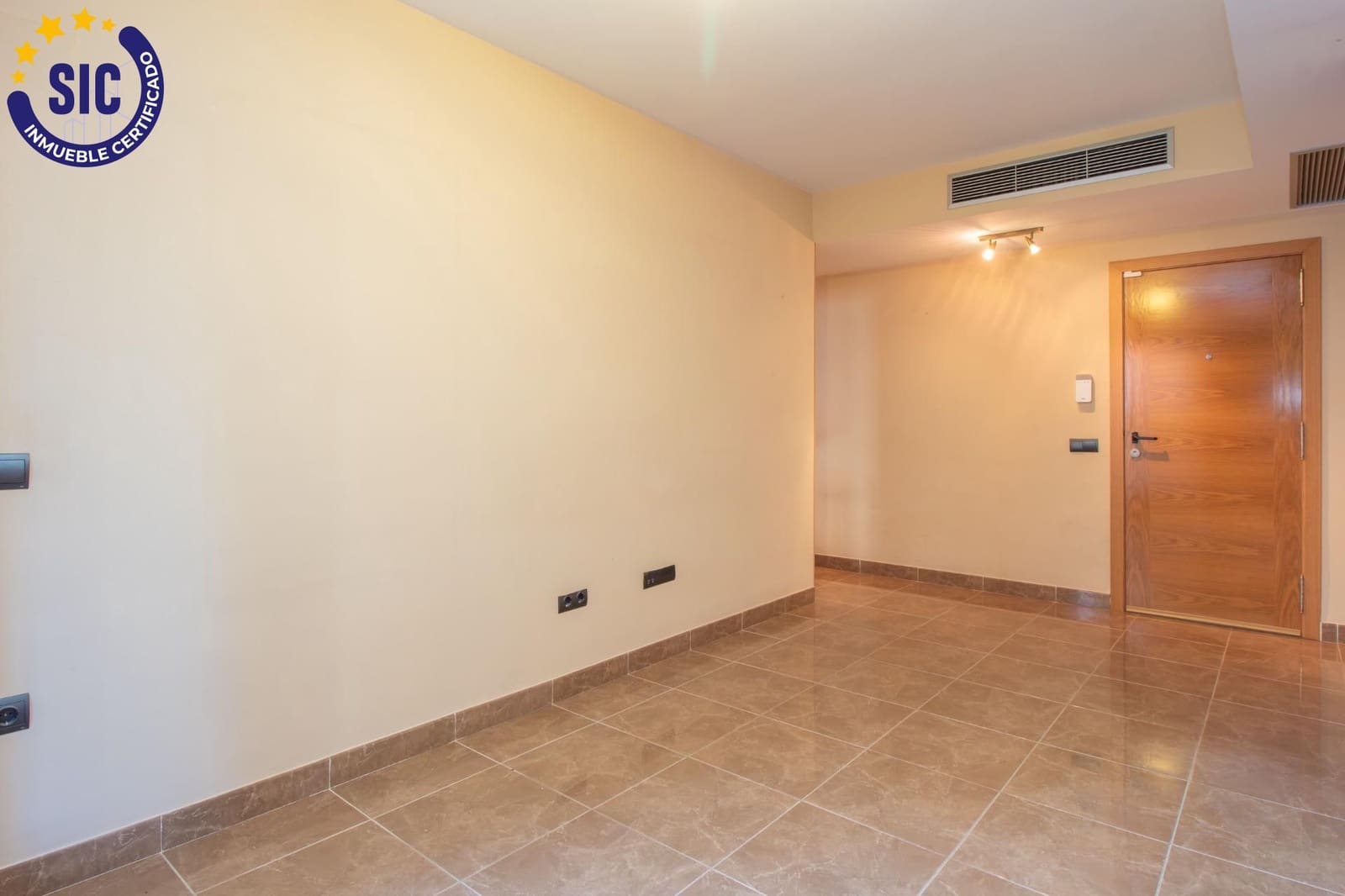 2 bedroom Flat for sale in Benicarlo - € 140,000 (Ref: 9701594)