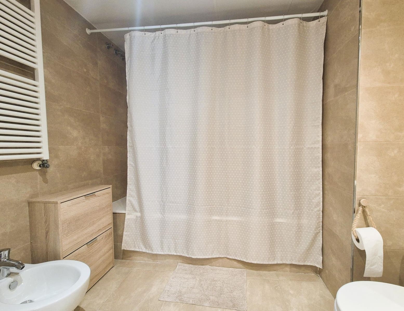 Appartement de 1 chambre à louer à Castello de la Plana avec garage - 825 € (Ref: 9758927)