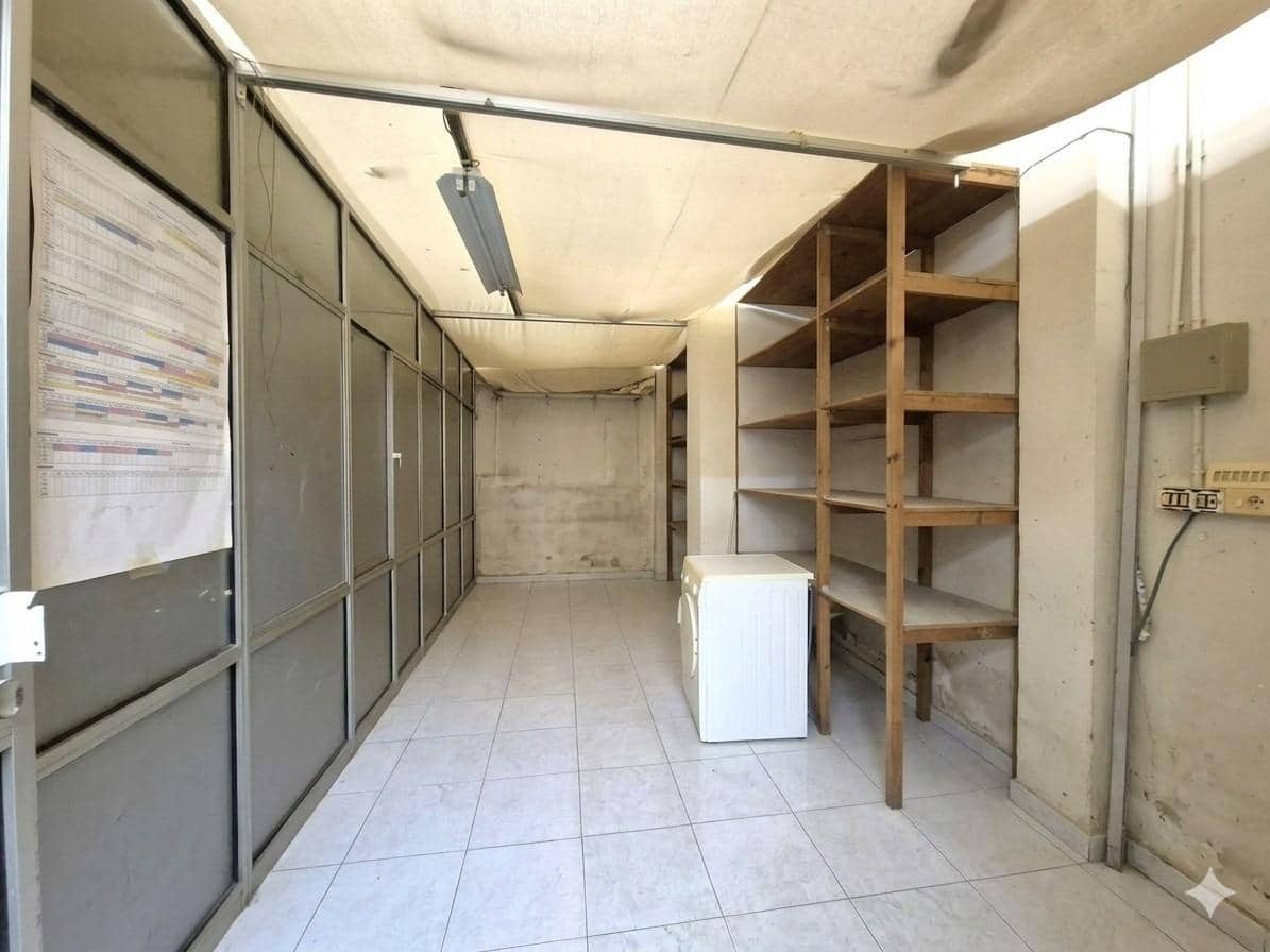 Kommersiell til salgs i Burriana / Borriana - € 68 000 (Ref: 9799209)