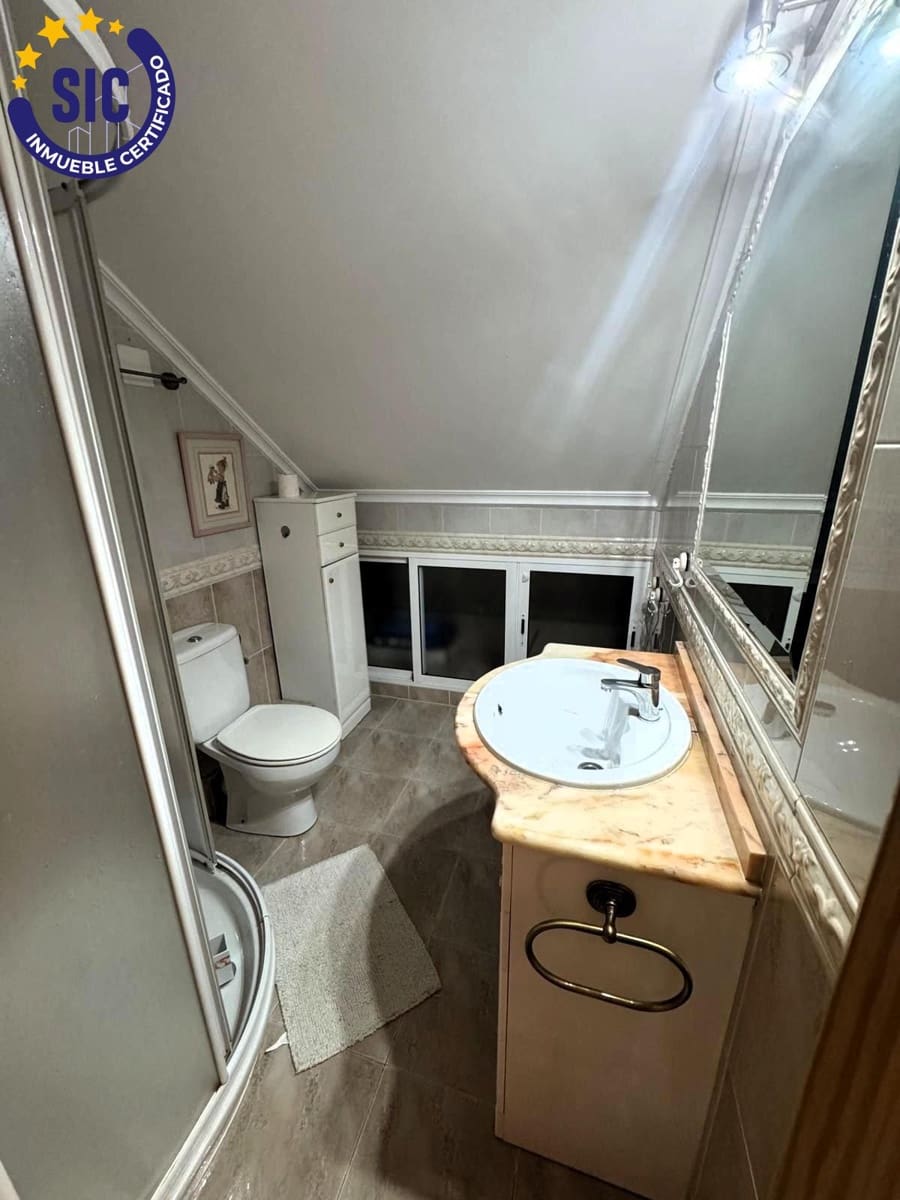 3 makuuhuone Rivitalo myytävänä paikassa Oropesa  - 185 000 € (Ref: 9799210)