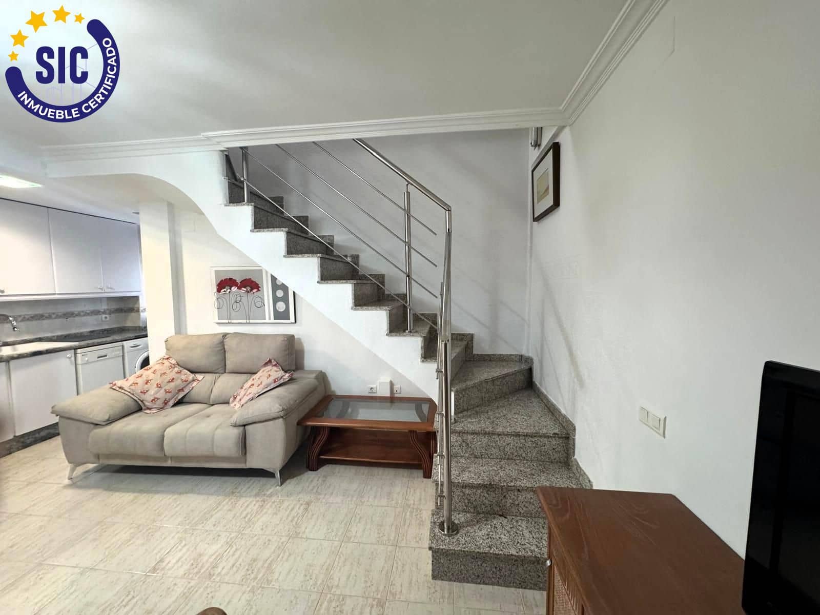 3 makuuhuone Rivitalo myytävänä paikassa Oropesa  - 185 000 € (Ref: 9799210)