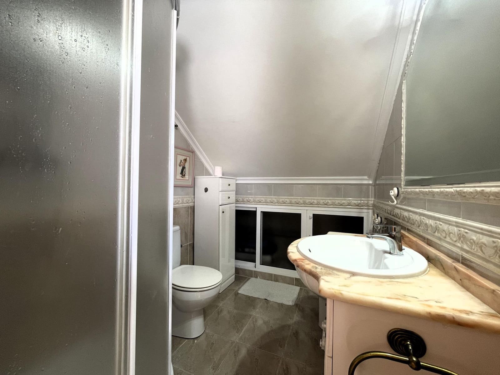 3 sovrum Radhus till salu i Oropesa  - 185 000 € (Ref: 9799210)