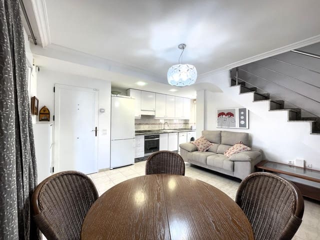 3 makuuhuone Rivitalo myytävänä paikassa Oropesa  - 185 000 € (Ref: 9799210)