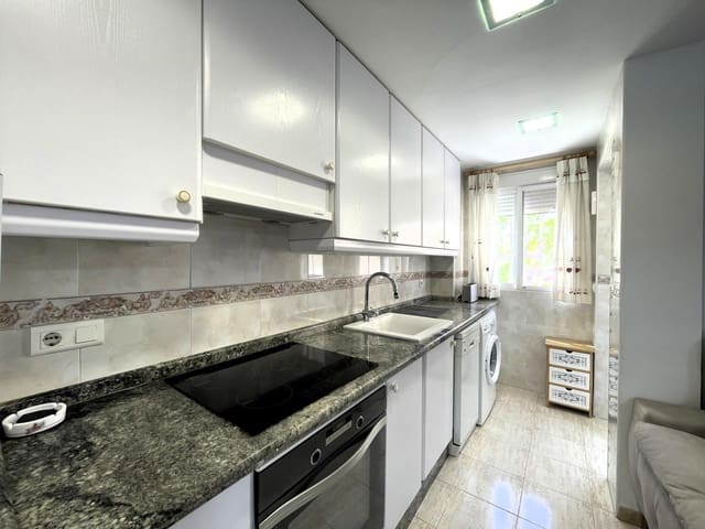 3 makuuhuone Rivitalo myytävänä paikassa Oropesa  - 185 000 € (Ref: 9799210)