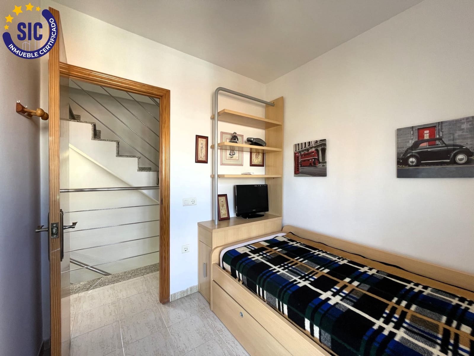 3 bedroom Terraced Villa for sale in Oropesa  - € 185,000 (Ref: 9799210)