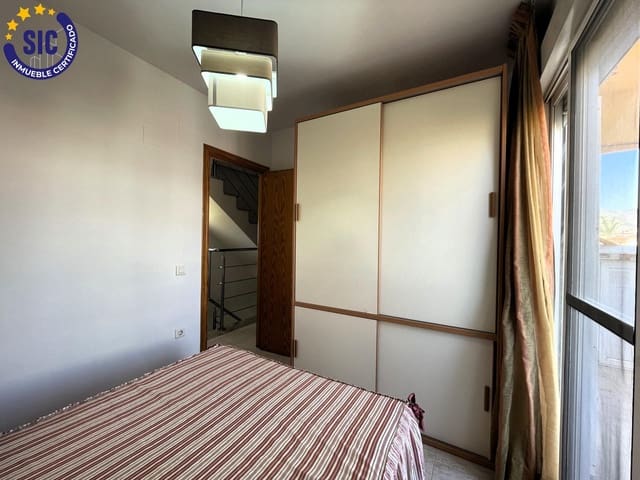 3 soveværelse Rækkehus til salg i Oropesa  - € 185.000 (Ref: 9799210)