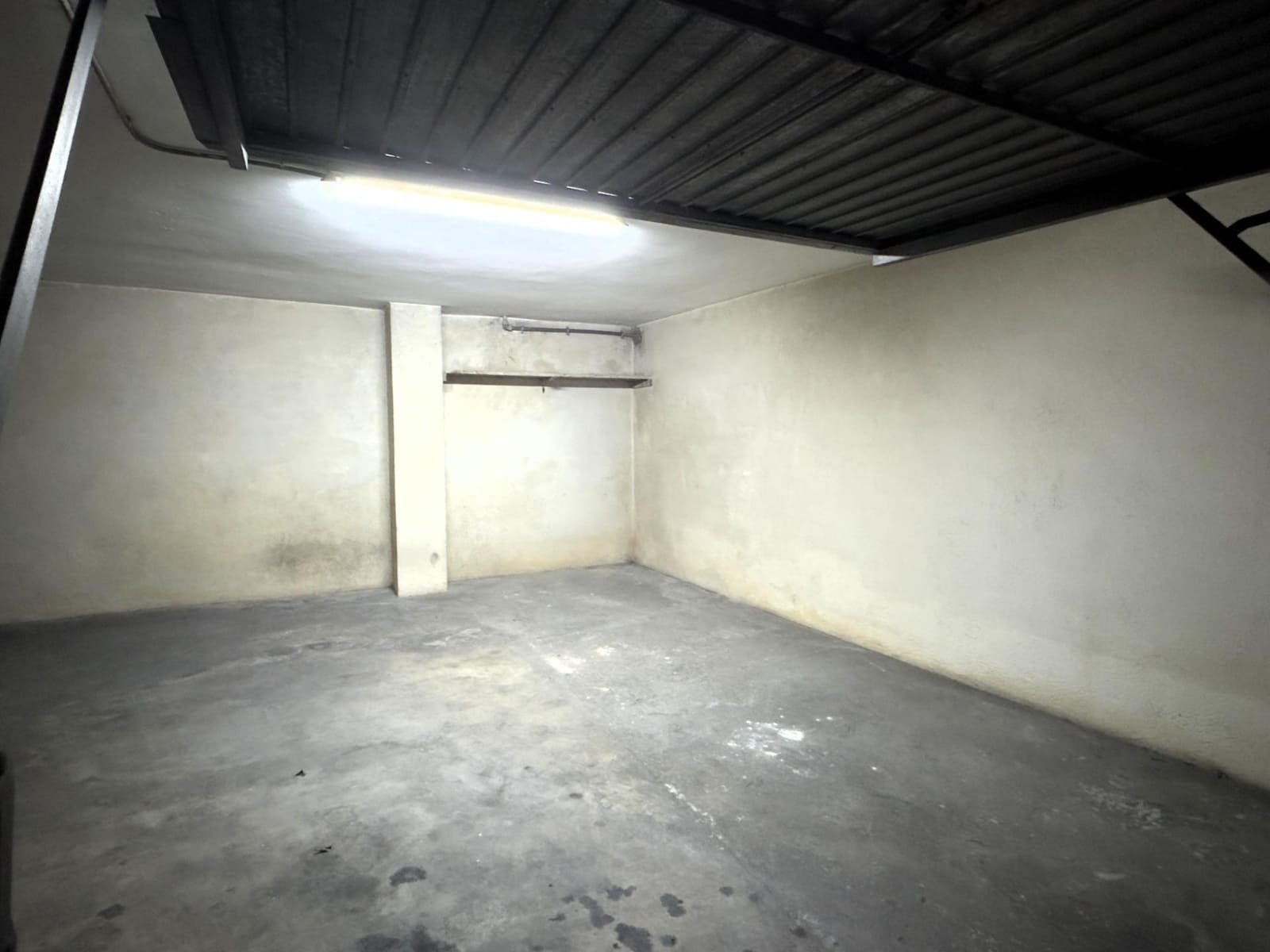 Garage for sale in Castello de la Plana - € 26,000 (Ref: 9831319)