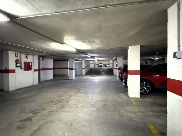 Autotalli myytävänä paikassa Sur, Castelló de la Plana - 26 000 € (Ref: 9831319)