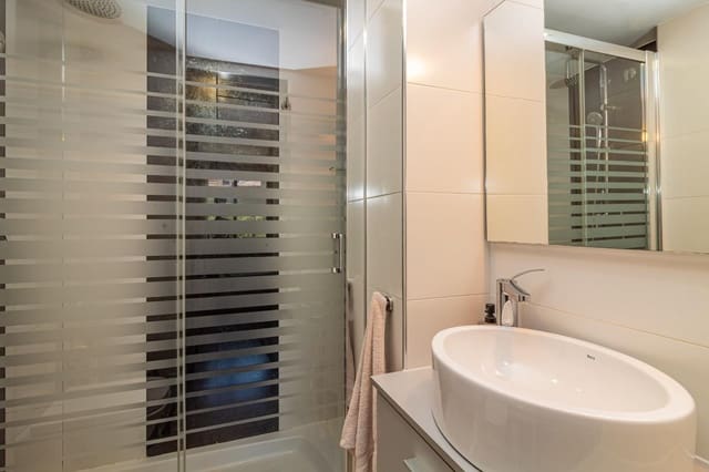 Piso de 3 habitaciones en Vilafamés en venta - 130.000 € (Ref: 9860068)