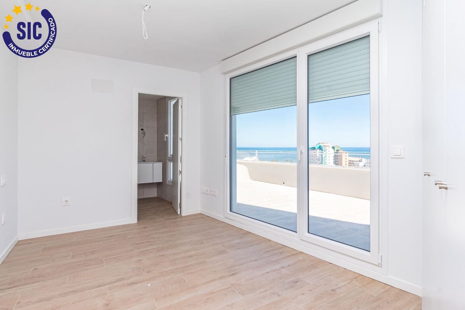 2 makuuhuone Kattohuoneisto myytävänä paikassa Peniscola mukana uima-altaan - 365 000 € (Ref: 9866979)