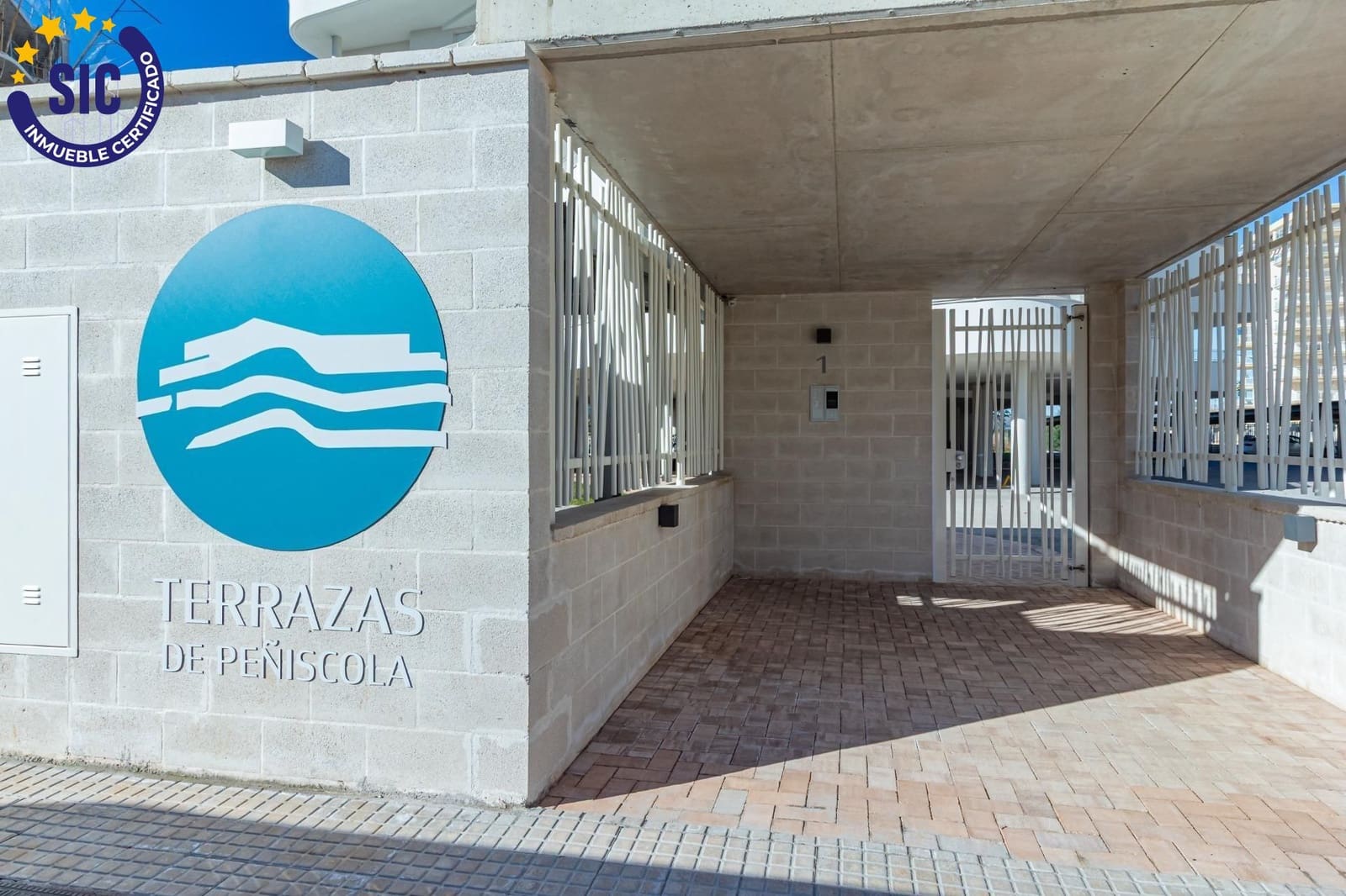 2 makuuhuone Kattohuoneisto myytävänä paikassa Peniscola mukana uima-altaan - 365 000 € (Ref: 9866979)