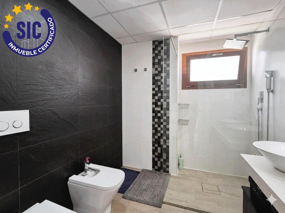 5 bedroom Townhouse for sale in Les Alqueries / Alquerias del Nino Perdido with garage - € 390,000 (Ref: 9866980)