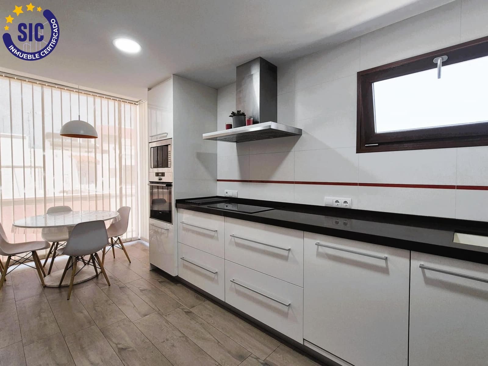 5 bedroom Townhouse for sale in Les Alqueries / Alquerias del Nino Perdido with garage - € 390,000 (Ref: 9866980)
