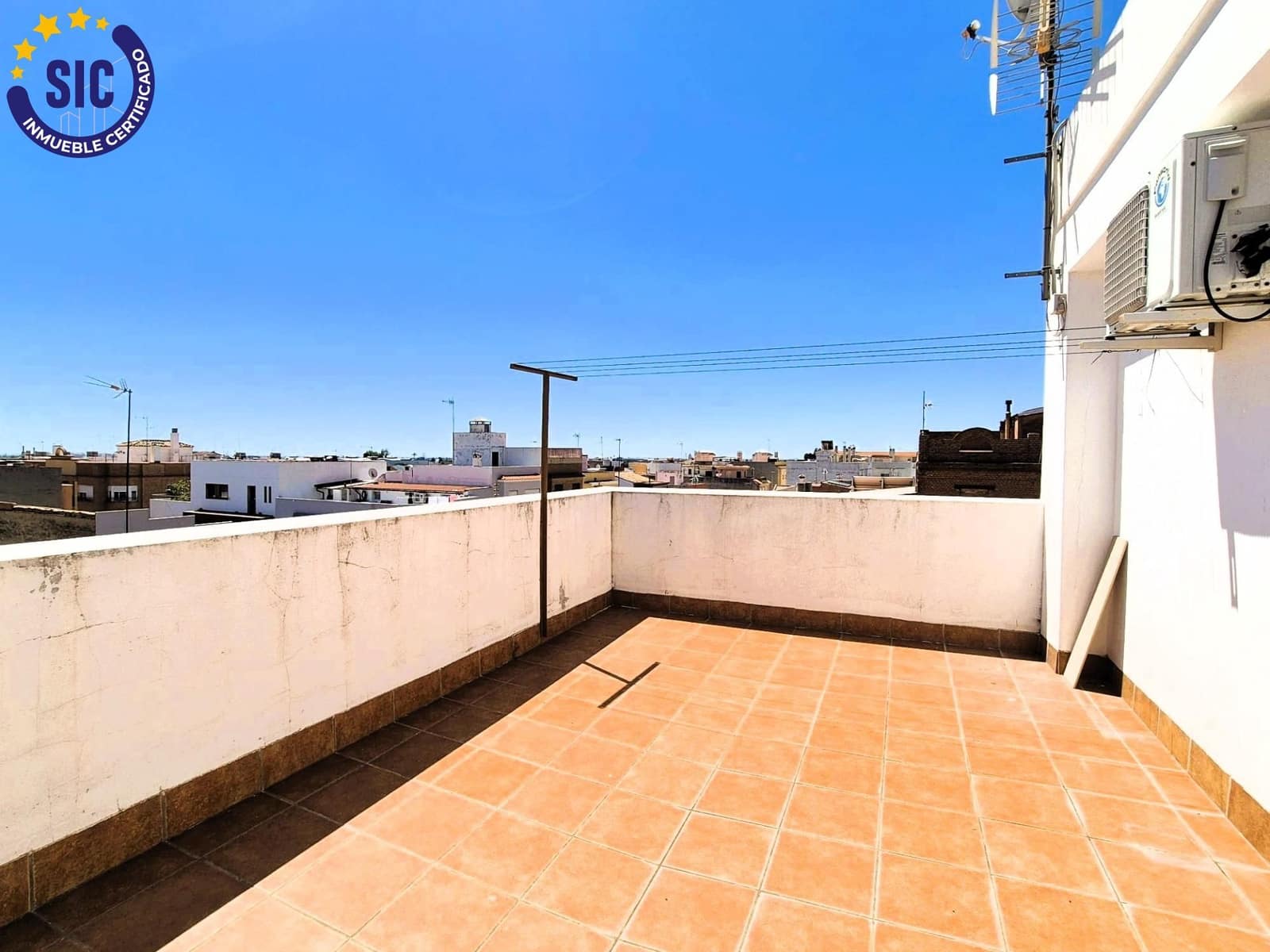 5 bedroom Townhouse for sale in Les Alqueries / Alquerias del Nino Perdido with garage - € 390,000 (Ref: 9866980)