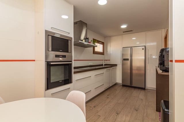 5 soverom Hus til salgs i Les Alqueries / Alquerías del Niño Perdido med garasje - € 390 000 (Ref: 9866980)
