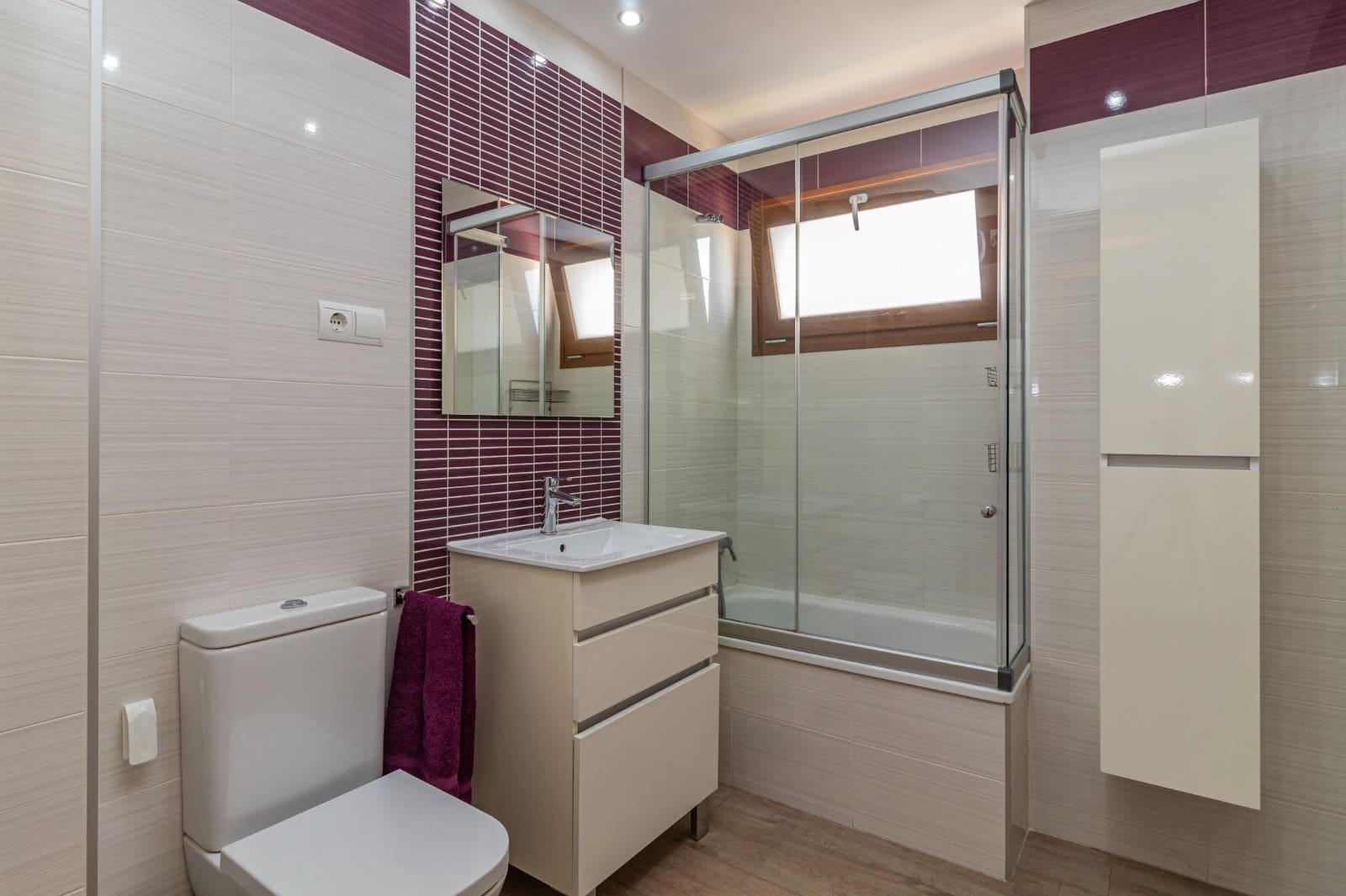 5 quarto Casa em Banda para venda em Les Alqueries / Alquerias del Nino Perdido com garagem - 390 000 € (Ref: 9866980)