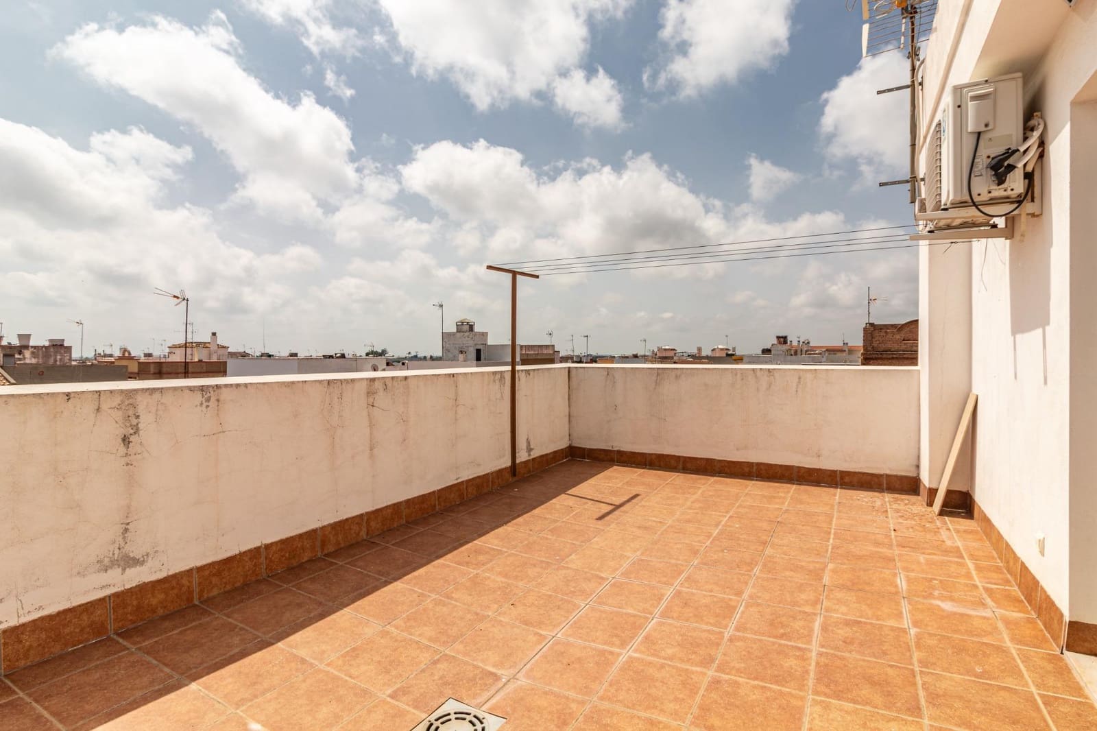 5 quarto Casa em Banda para venda em Les Alqueries / Alquerias del Nino Perdido com garagem - 390 000 € (Ref: 9866980)