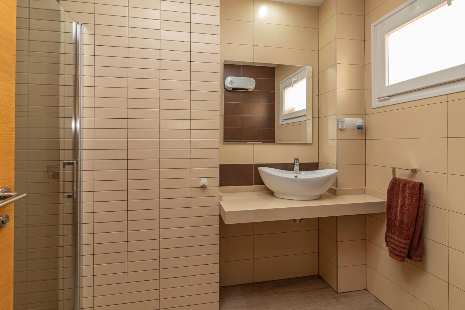 5 quarto Casa em Banda para venda em Les Alqueries / Alquerias del Nino Perdido com garagem - 390 000 € (Ref: 9866980)