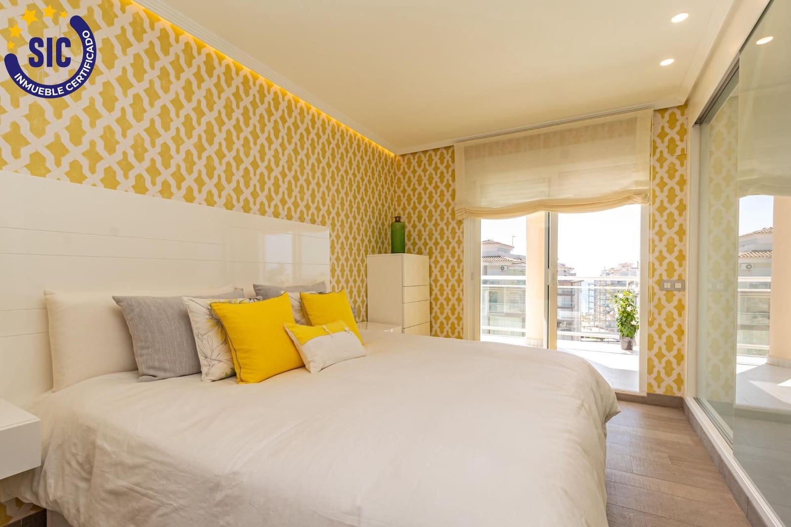 3 sypialnia Penthouse na sprzedaż w Peniscola z basenem garażem - 500 000 € (Ref: 9915789)