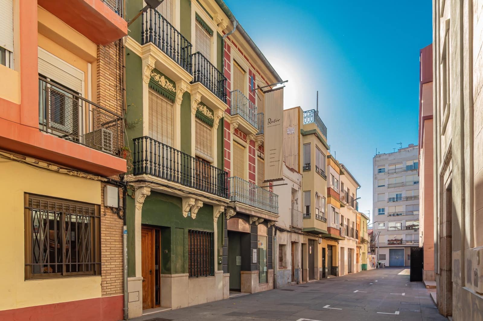4 bedroom Townhouse for sale in Burriana / Borriana - € 190,000 (Ref: 9927371)