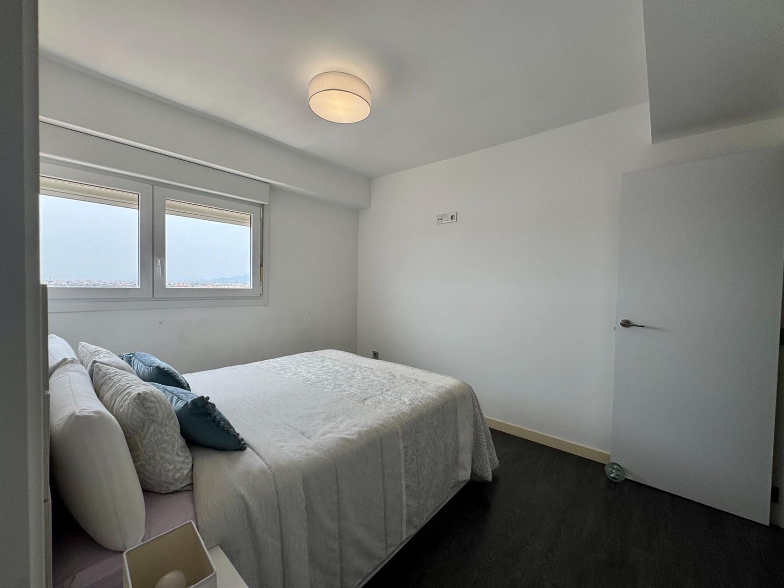 3 bedroom Flat for rent in Castello de la Plana - € 1,200 (Ref: 9977299)